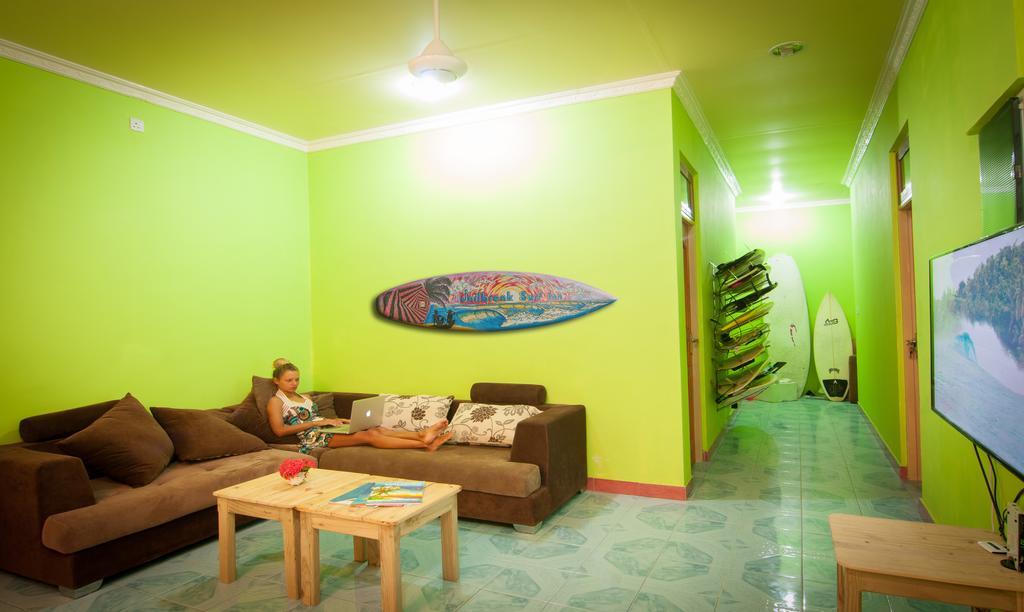 Jail Break Surf Inn Химмафуши Экстерьер фото